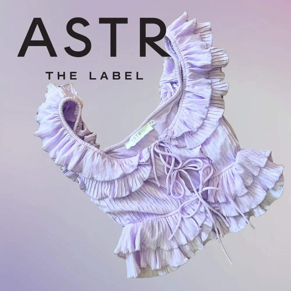 ASTR the Label Ruffle Top - Picture 1 of 4